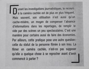 texte d'article en noir et blanc